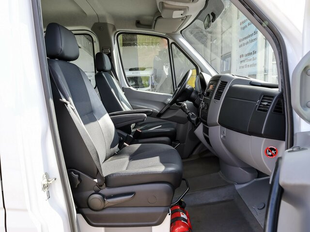 MERCEDES-BENZ Sprinter 316CDI DOKA,Allrad,AHK,Standhzg. - Utilitaire plateau, Utilitaire double cabine: photos 2 MERCEDES-BENZ Sprinter 316CDI DOKA,Allrad,AHK,Standhzg. - Utilitaire plateau, Utilitaire double cabine: photos 2