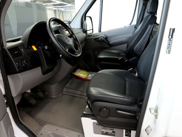 MERCEDES-BENZ Sprinter 316CDI DOKA,Allrad,AHK,TCO,Standhzg. - Utilitaire rideaux coulissants (PLSC), Utilitaire double cabine: photos 2 MERCEDES-BENZ Sprinter 316CDI DOKA,Allrad,AHK,TCO,Standhzg. - Utilitaire rideaux coulissants (PLSC), Utilitaire double cabine: photos 2