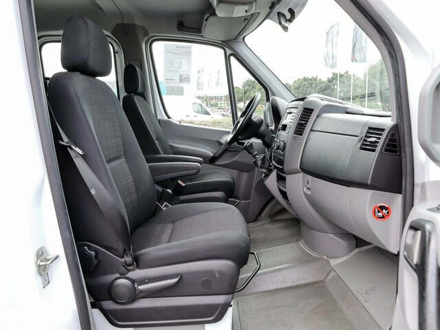MERCEDES-BENZ Sprinter 316CDI DOKA,Allrad,Klima - Utilitaire rideaux coulissants (PLSC), Utilitaire double cabine: photos 2 MERCEDES-BENZ Sprinter 316CDI DOKA,Allrad,Klima - Utilitaire rideaux coulissants (PLSC), Utilitaire double cabine: photos 2
