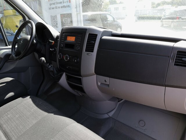 MERCEDES-BENZ Sprinter 316CDI Pritsche,Allrad,Klima... - Utilitaire plateau: photos 2 MERCEDES-BENZ Sprinter 316CDI Pritsche,Allrad,Klima... - Utilitaire plateau: photos 2