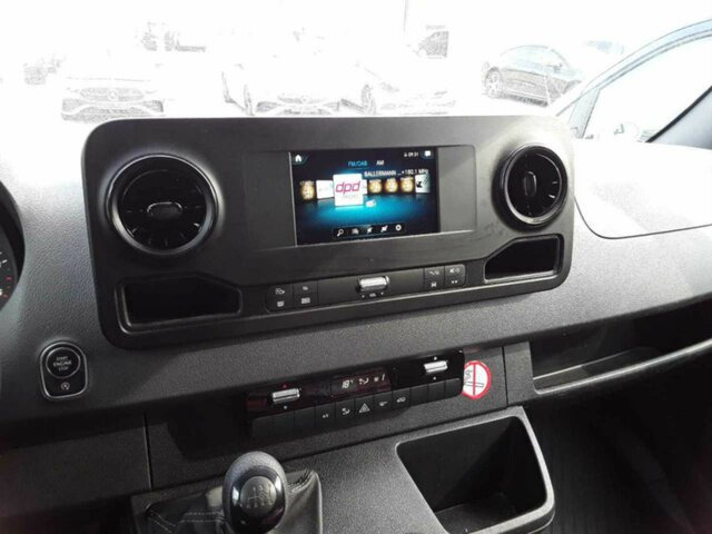 MERCEDES-BENZ Sprinter 317 CDI Kasten,L2H2,MBUX,Kamera... - Fourgon utilitaire: photos 5 MERCEDES-BENZ Sprinter 317 CDI Kasten,L2H2,MBUX,Kamera... - Fourgon utilitaire: photos 5