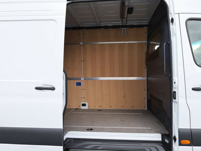 MERCEDES-BENZ Sprinter 317 Maxi,9GTronic,MBUX,Kamera... - Fourgon utilitaire: photos 2 MERCEDES-BENZ Sprinter 317 Maxi,9GTronic,MBUX,Kamera... - Fourgon utilitaire: photos 2