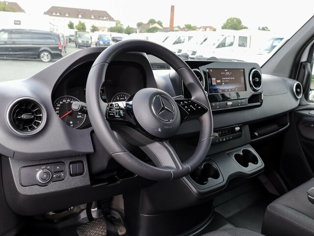 MERCEDES-BENZ Sprinter 317 Maxi,9GTronic,MBUX,Kamera... - Fourgon utilitaire: photos 5 MERCEDES-BENZ Sprinter 317 Maxi,9GTronic,MBUX,Kamera... - Fourgon utilitaire: photos 5