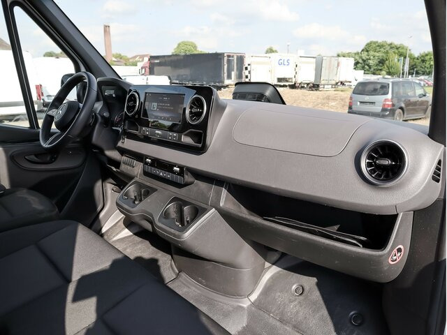 MERCEDES-BENZ Sprinter 317 Maxi,9GTronic,MBUX,Kamera - Fourgon utilitaire: photos 4 MERCEDES-BENZ Sprinter 317 Maxi,9GTronic,MBUX,Kamera - Fourgon utilitaire: photos 4