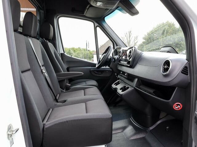 MERCEDES-BENZ Sprinter 317 Maxi,9GTronic,MBUX,Kamera... - Fourgon utilitaire: photos 3 MERCEDES-BENZ Sprinter 317 Maxi,9GTronic,MBUX,Kamera... - Fourgon utilitaire: photos 3