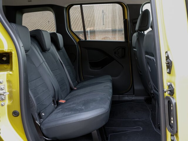 MERCEDES-BENZ T 180 Progressive,AHK,LED,Navi,Kamera,Tempomat... - Transport de personnes: photos 2 MERCEDES-BENZ T 180 Progressive,AHK,LED,Navi,Kamera,Tempomat... - Transport de personnes: photos 2