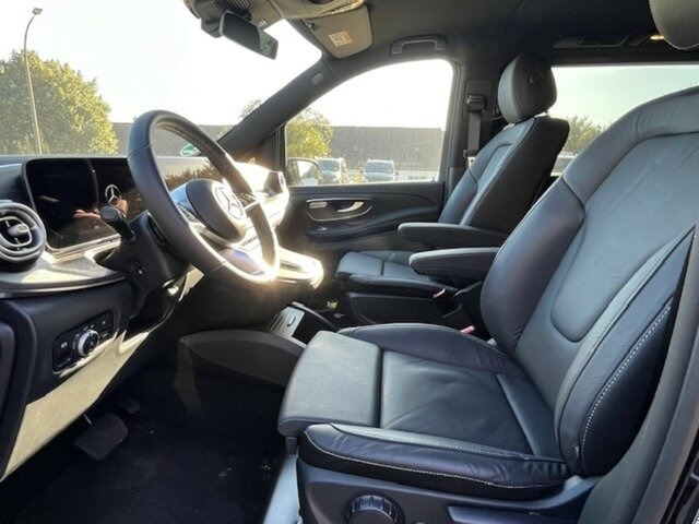 MERCEDES-BENZ V 300 Avantgarde Extralang,2xSchiebetür elektr. - Transport de personnes: photos 3 MERCEDES-BENZ V 300 Avantgarde Extralang,2xSchiebetür elektr. - Transport de personnes: photos 3