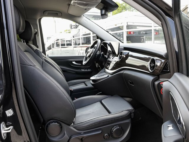MERCEDES-BENZ V 300 Avantgarde Extralang,2xSchiebetür elektr.... - Transport de personnes: photos 3 MERCEDES-BENZ V 300 Avantgarde Extralang,2xSchiebetür elektr.... - Transport de personnes: photos 3