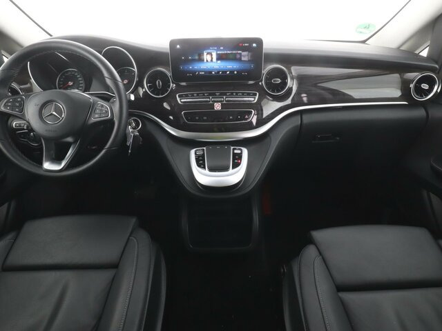 MERCEDES-BENZ V 300 Avantgarde Extralang,2xSchiebetür elektr.... - Transport de personnes: photos 2 MERCEDES-BENZ V 300 Avantgarde Extralang,2xSchiebetür elektr.... - Transport de personnes: photos 2