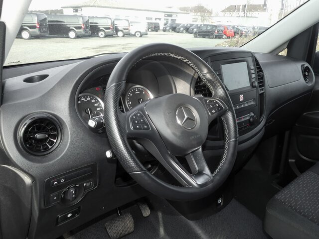 MERCEDES-BENZ Vito 116TourerPro ,Extralang,2xKlima,Kamera,AHK - Minibus, Transport de personnes: photos 5 MERCEDES-BENZ Vito 116TourerPro ,Extralang,2xKlima,Kamera,AHK - Minibus, Transport de personnes: photos 5