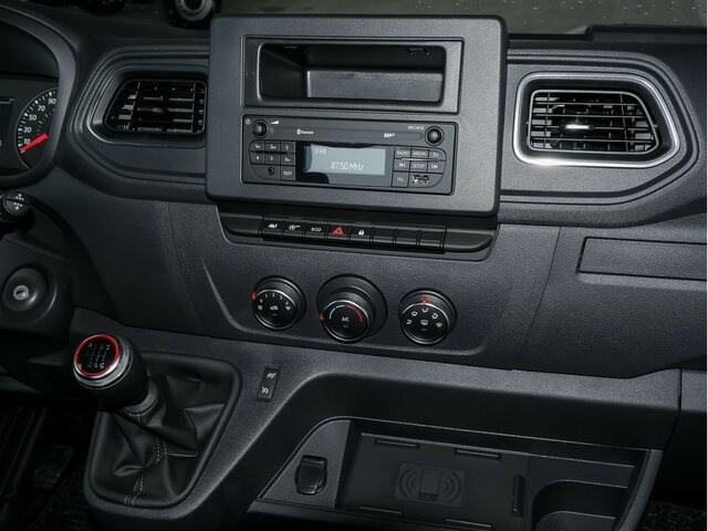 RENAULT Master Pritsche L4,3,5To,4200mm Ladefläche... - Utilitaire plateau: photos 3 RENAULT Master Pritsche L4,3,5To,4200mm Ladefläche... - Utilitaire plateau: photos 3