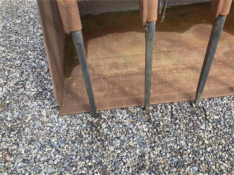 Kirk SILOSKOVL MED VOLVOBESLAG - Matériel d'ensilage: photos 4 Kirk SILOSKOVL MED VOLVOBESLAG - Matériel d'ensilage: photos 4