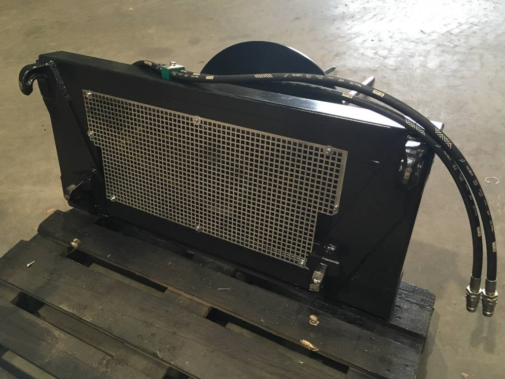 Pomi Rundballeafvikler - Matériel d'élevage: photos 2 Pomi Rundballeafvikler - Matériel d'élevage: photos 2