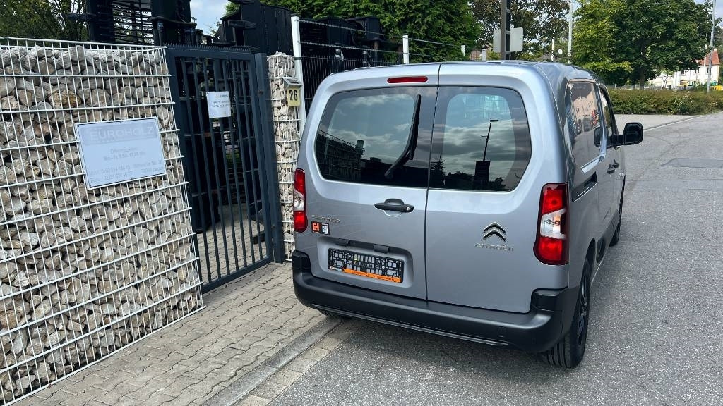Fourgon grand volume Citroën Berlingo 1.5 Blue HDI, Kasten, 8 Reifen, Klima: photos 29