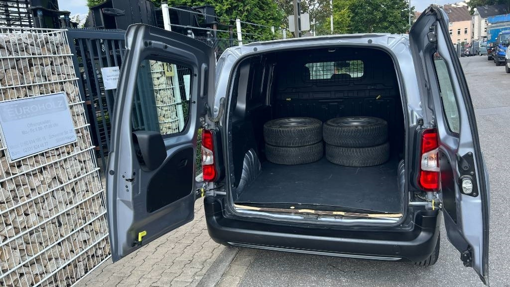 Fourgon grand volume Citroën Berlingo 1.5 Blue HDI, Kasten, 8 Reifen, Klima: photos 18