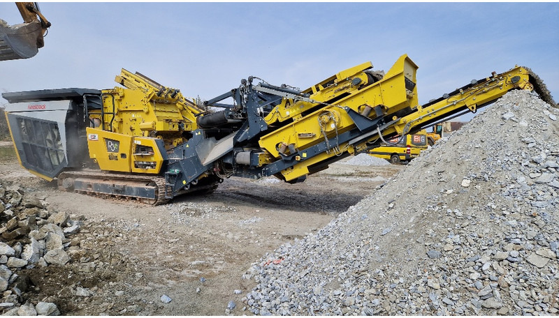 Keestrack R3e raupenmobiler Prallbrecher Vollausstattung - Concasseur: photos 2 Keestrack R3e raupenmobiler Prallbrecher Vollausstattung - Concasseur: photos 2