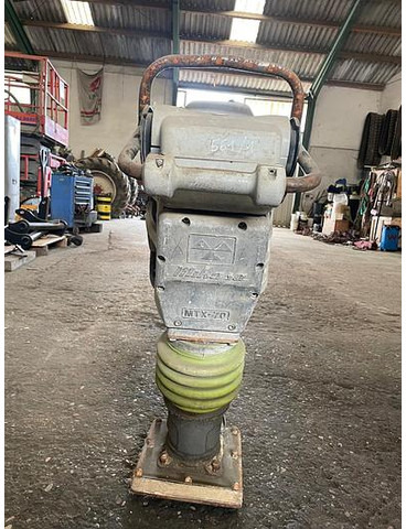 Mikasa Handstampfer - Plaque vibrante: photos 5 Mikasa Handstampfer - Plaque vibrante: photos 5