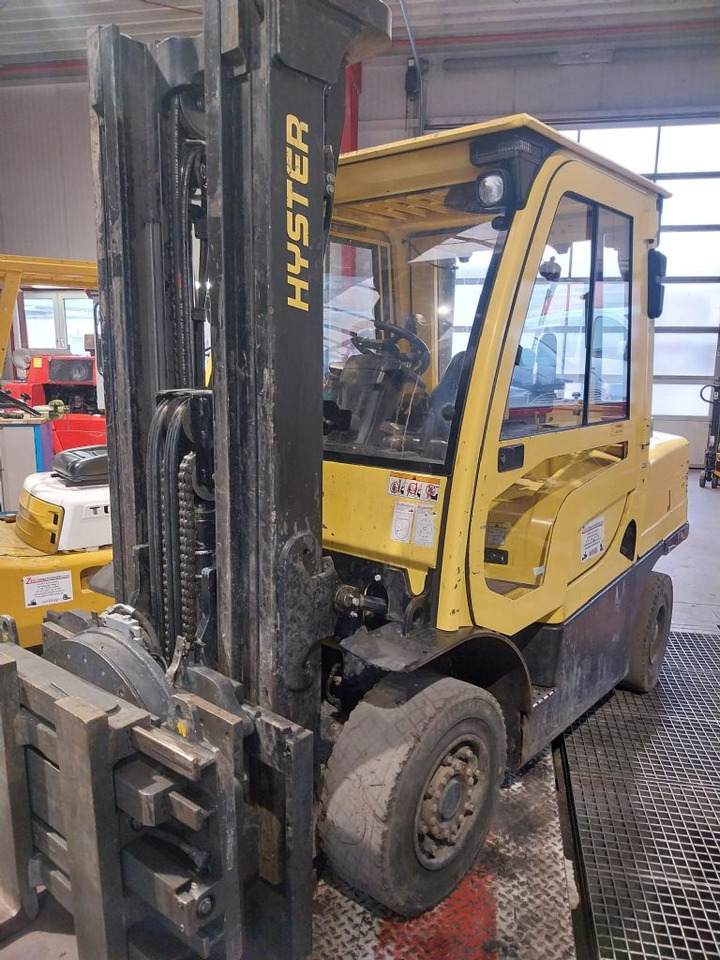 Hyster H4.5FTS5 - Chariot élévateur: photos 2 Hyster H4.5FTS5 - Chariot élévateur: photos 2