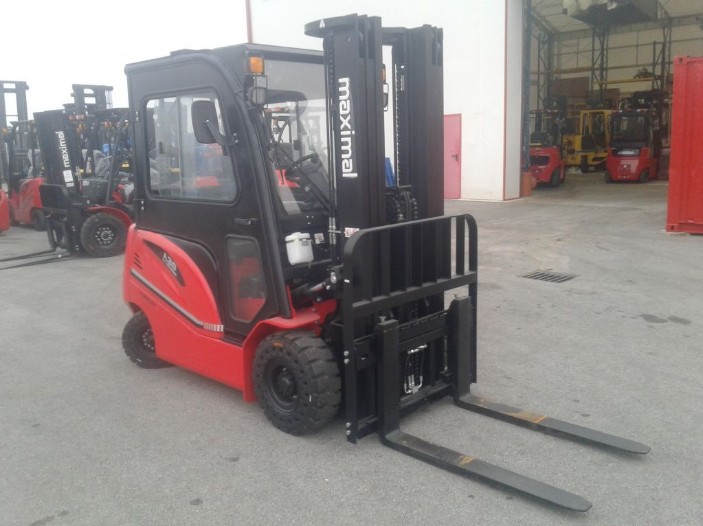 Maximal FBA30-JZ - Chariot élévateur électrique: photos 2 Maximal FBA30-JZ - Chariot élévateur électrique: photos 2