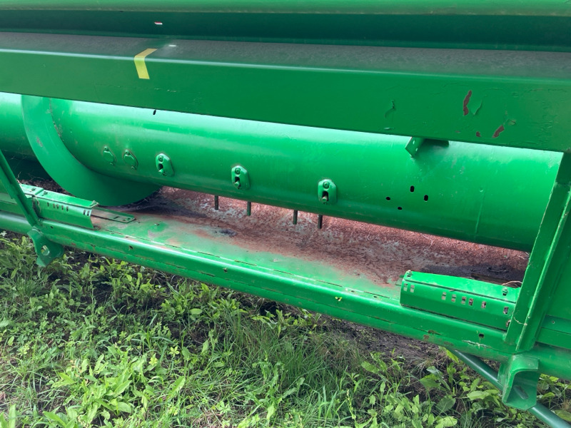 John Deere 630R mit Sonnenblumenvorsatz - Moissonneuse-batteuse: photos 4 John Deere 630R mit Sonnenblumenvorsatz - Moissonneuse-batteuse: photos 4