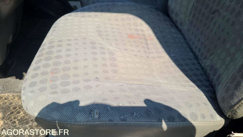 Fourgon utilitaire 353 AWB 67 - FORD TRANSIT LS - 2008 - 134557KM: photos 6 Fourgon utilitaire 353 AWB 67 - FORD TRANSIT LS - 2008 - 134557KM: photos 6