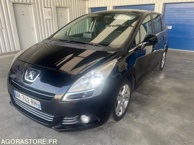 5008 PREMIUM 1.6 HDI 110cv 5 PLACES. 05/2010 . 255500 km - Voiture: photos 1 5008 PREMIUM 1.6 HDI 110cv 5 PLACES. 05/2010 . 255500 km - Voiture: photos 1
