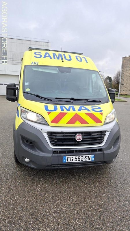 AMBULANCE DE TYPE C - FIAT DUCATO L3-H2 177cv ANNEE 2016 - 259 200km - Ambulance: photos 2 AMBULANCE DE TYPE C - FIAT DUCATO L3-H2 177cv ANNEE 2016 - 259 200km - Ambulance: photos 2