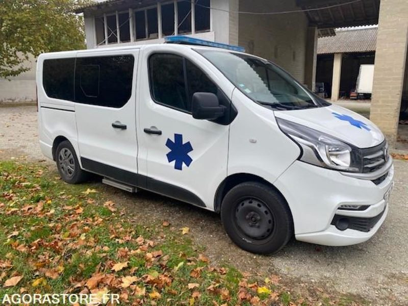 AMBULANCE FIAT TALENTO L1H1 120 CV - 2019 - 121 000km - Ambulance: photos 2 AMBULANCE FIAT TALENTO L1H1 120 CV - 2019 - 121 000km - Ambulance: photos 2