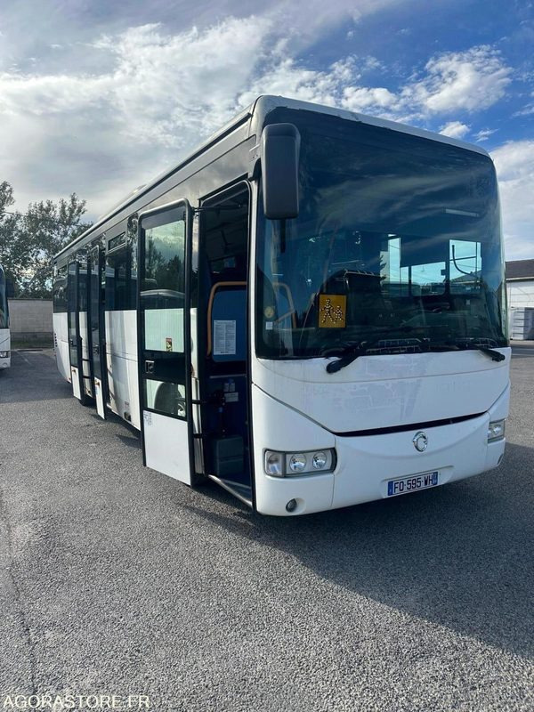 AUTOCAR IRISBUS CROSSWAY N°10532 MEC 2008 312000KM FQ-595-WH - Bus scolaire: photos 1 AUTOCAR IRISBUS CROSSWAY N°10532 MEC 2008 312000KM FQ-595-WH - Bus scolaire: photos 1