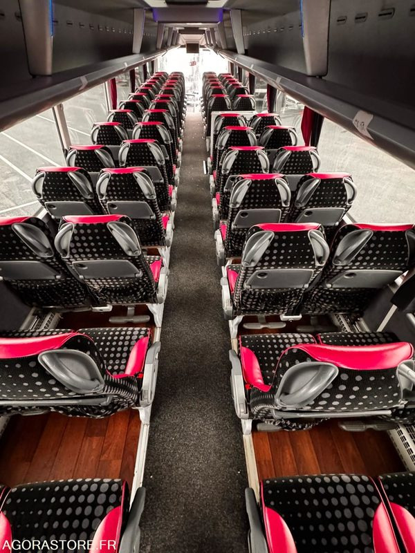 AUTOCAR MAN LIONS COACH R08 / 14M / 63+1+1+WC / 403 856 KM - Autocar: photos 5 AUTOCAR MAN LIONS COACH R08 / 14M / 63+1+1+WC / 403 856 KM - Autocar: photos 5