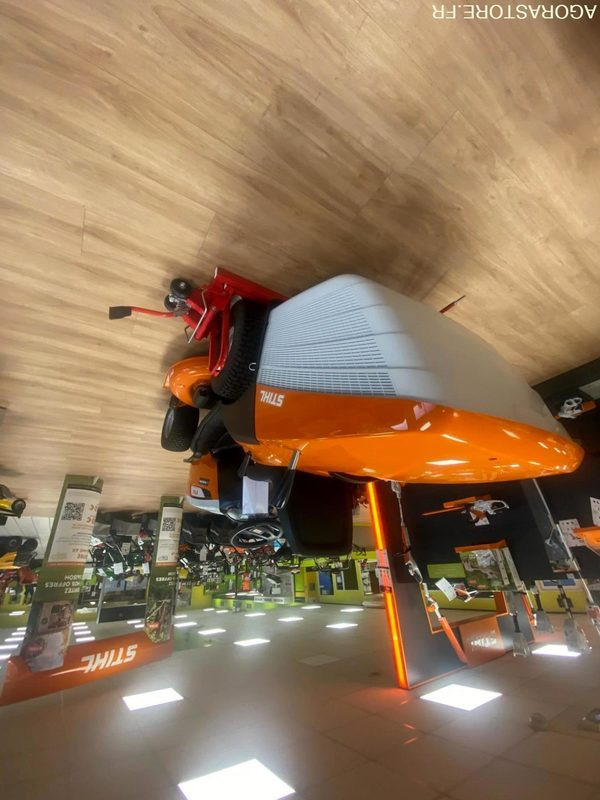 AUTOPORTE STIHL RT6127.1 ZL - NEUVE - D'EXPOSITION - Motofaucheuse: photos 5 AUTOPORTE STIHL RT6127.1 ZL - NEUVE - D'EXPOSITION - Motofaucheuse: photos 5