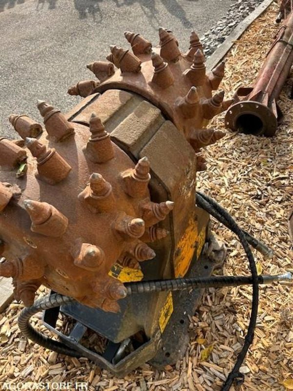 FRAISE HYDRAULIQUE DE DEMONSTRATION MB CRUSHER POUR PELLE 18-25 TONNES 2019 - Accessoire pour Engins de chantier: photos 4 FRAISE HYDRAULIQUE DE DEMONSTRATION MB CRUSHER POUR PELLE 18-25 TONNES 2019 - Accessoire pour Engins de chantier: photos 4