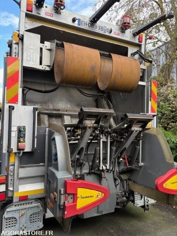 BOM 26 Tonnes GNV - RENAULT D-WIDE - 2016 - - Benne à ordures ménagères: photos 2 BOM 26 Tonnes GNV - RENAULT D-WIDE - 2016 - - Benne à ordures ménagères: photos 2