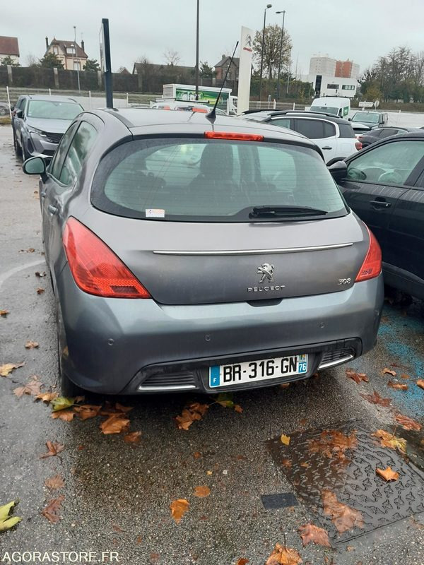 BR-316-GN // PEUGEOT 308 // 250 000 KMS - Voiture: photos 3 BR-316-GN // PEUGEOT 308 // 250 000 KMS - Voiture: photos 3