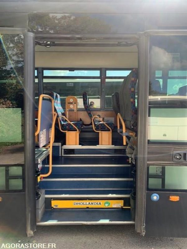 CAR IRISBUS RECREO N°15208/1922 -MEC 2009 446860 Km AD434BZ - Bus: photos 3 CAR IRISBUS RECREO N°15208/1922 -MEC 2009 446860 Km AD434BZ - Bus: photos 3