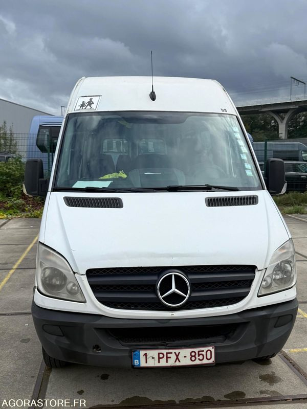 Minibus Mercedes Sprinter - 2013 - 187 900km - Bus: photos 1 Minibus Mercedes Sprinter - 2013 - 187 900km - Bus: photos 1