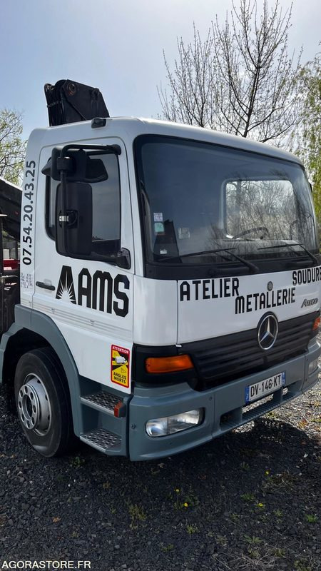 CAMION PLATEAU MERCEDES 15T - 2000 - Camion plateau, Camion grue: photos 2 CAMION PLATEAU MERCEDES 15T - 2000 - Camion plateau, Camion grue: photos 2