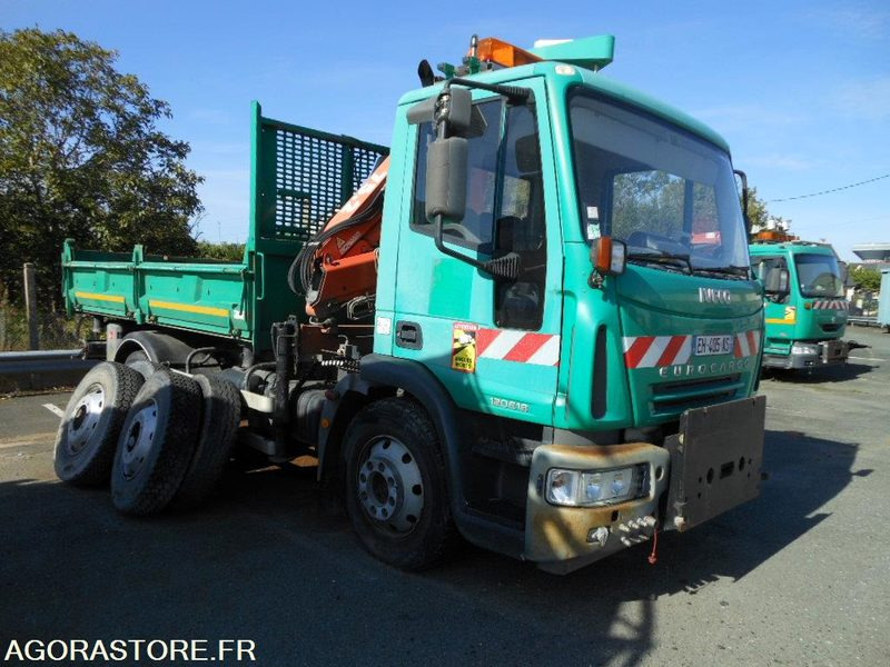 CAMION PTAC < 19 T IVECO 120E 18 (CA221) - Camion benne, Camion grue: photos 5 CAMION PTAC < 19 T IVECO 120E 18 (CA221) - Camion benne, Camion grue: photos 5