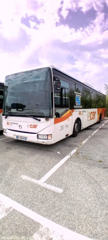 CAR IRISBUS CROSSXAY LE 22272 MEC 2014 579652KM DC-939-KT - Bus scolaire: photos 2 CAR IRISBUS CROSSXAY LE 22272 MEC 2014 579652KM DC-939-KT - Bus scolaire: photos 2