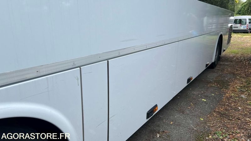 CAR - IRISBUS (IVECO BUS) - RÉCRÉO - 2011 - 305 429 KM (BW-716-JD) - Bus scolaire: photos 5 CAR - IRISBUS (IVECO BUS) - RÉCRÉO - 2011 - 305 429 KM (BW-716-JD) - Bus scolaire: photos 5