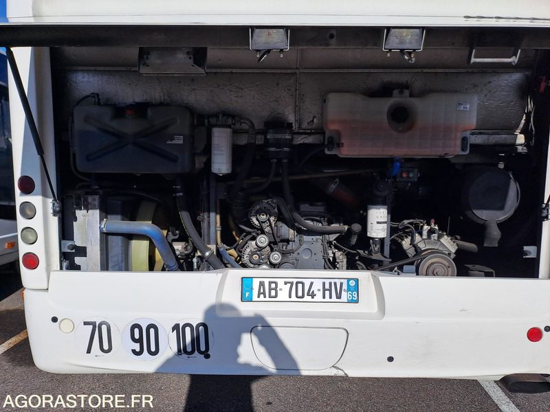 CAR-IRISBUS-RECREO N°12054(7590)-MEC-2009/276061 KM-AB704HV - Bus scolaire: photos 3 CAR-IRISBUS-RECREO N°12054(7590)-MEC-2009/276061 KM-AB704HV - Bus scolaire: photos 3