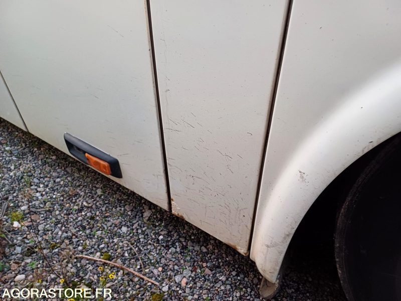 CAR IVECO ARWAY - N°16815 - MEC 2010 522000KM AT107SK - Bus scolaire: photos 3 CAR IVECO ARWAY - N°16815 - MEC 2010 522000KM AT107SK - Bus scolaire: photos 3