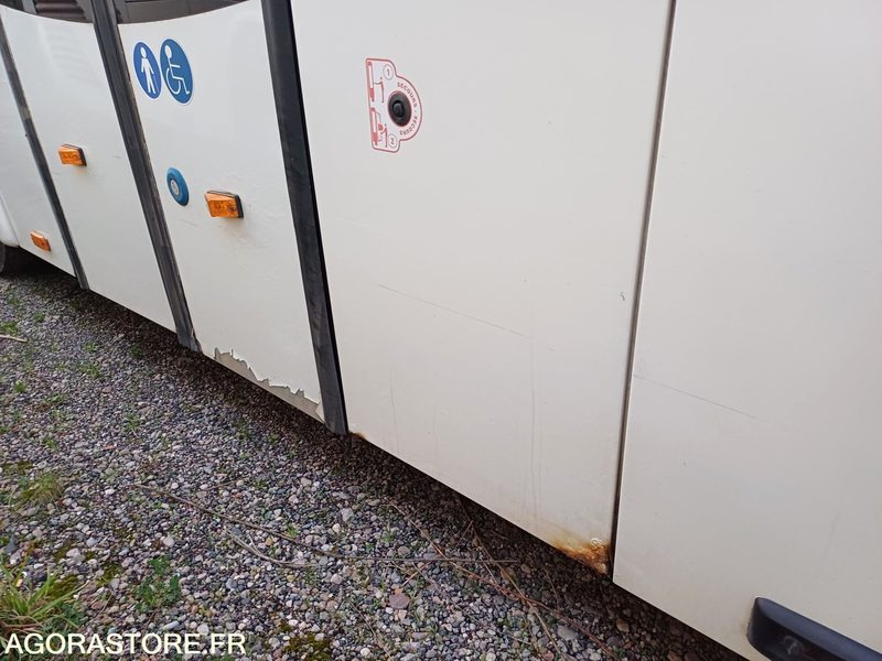 CAR IVECO ARWAY - N°16815 - MEC 2010 522000KM AT107SK - Bus scolaire: photos 4 CAR IVECO ARWAY - N°16815 - MEC 2010 522000KM AT107SK - Bus scolaire: photos 4