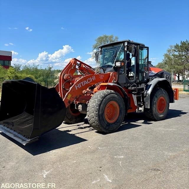 CHARGEUR HITACHI ZW180-6 2019 9270 HEURES - Chargeuse: photos 1 CHARGEUR HITACHI ZW180-6 2019 9270 HEURES - Chargeuse: photos 1