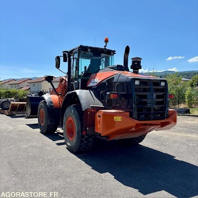 CHARGEUR HITACHI ZW180-6 2019 9270 HEURES - Chargeuse: photos 4 CHARGEUR HITACHI ZW180-6 2019 9270 HEURES - Chargeuse: photos 4