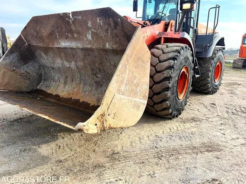 CHARGEUSE 23T HITACHI ZW310 - ANNEE 2006 - 9925 HEURES - Chargeuse: photos 4 CHARGEUSE 23T HITACHI ZW310 - ANNEE 2006 - 9925 HEURES - Chargeuse: photos 4