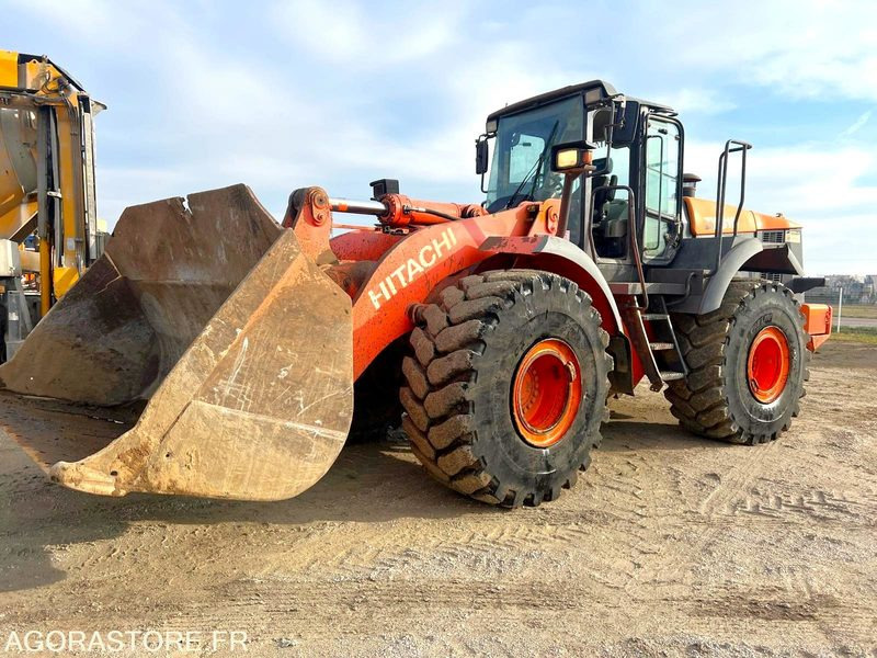 CHARGEUSE 23T HITACHI ZW310 - ANNEE 2006 - 9925 HEURES - Chargeuse: photos 1 CHARGEUSE 23T HITACHI ZW310 - ANNEE 2006 - 9925 HEURES - Chargeuse: photos 1
