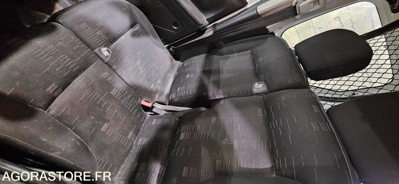 Fourgonnette CITROEN BERLINGO ED119VR: photos 9 Fourgonnette CITROEN BERLINGO ED119VR: photos 9