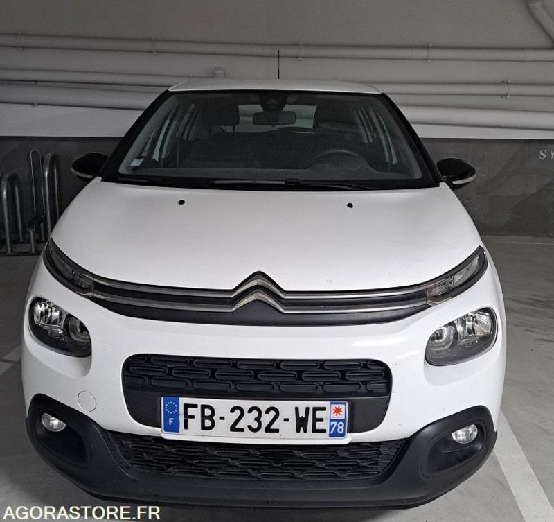CITROEN - C3 - 2018 - 96000 KM - Voiture: photos 1 CITROEN - C3 - 2018 - 96000 KM - Voiture: photos 1
