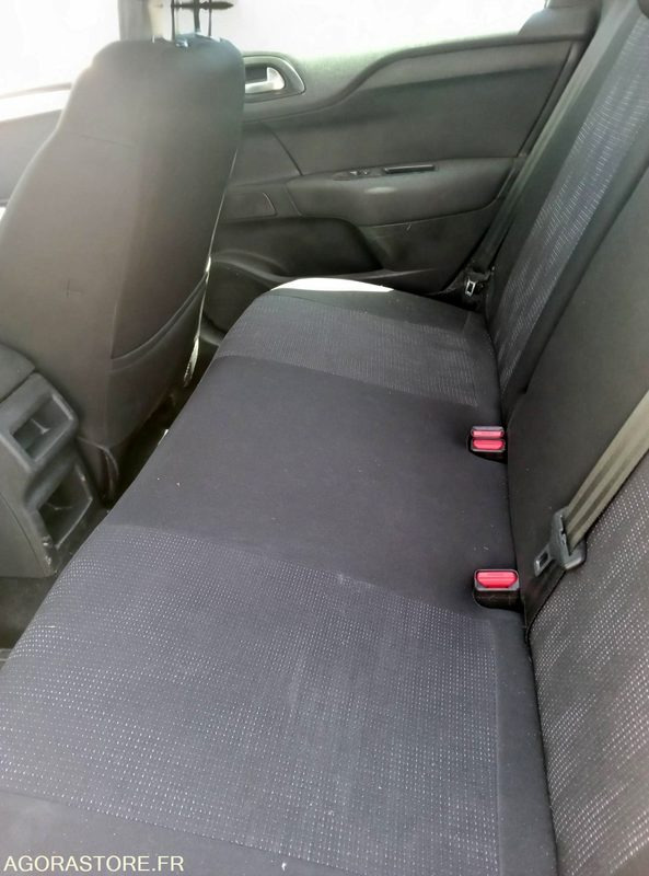 CITROEN C4 - Voiture: photos 2 CITROEN C4 - Voiture: photos 2